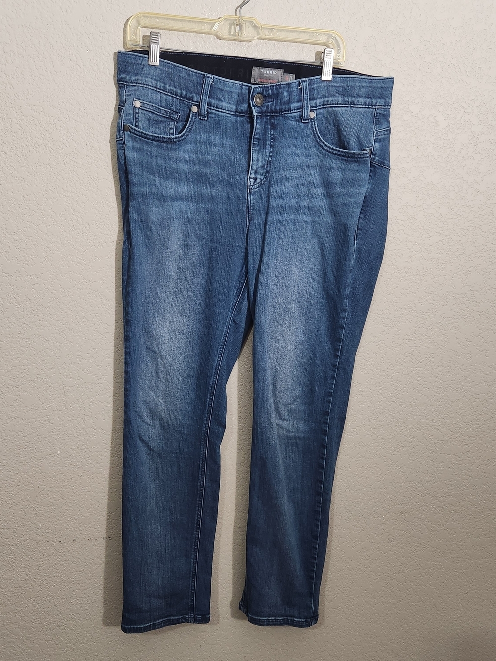 Torrid Jeans Bombshell Straight 16